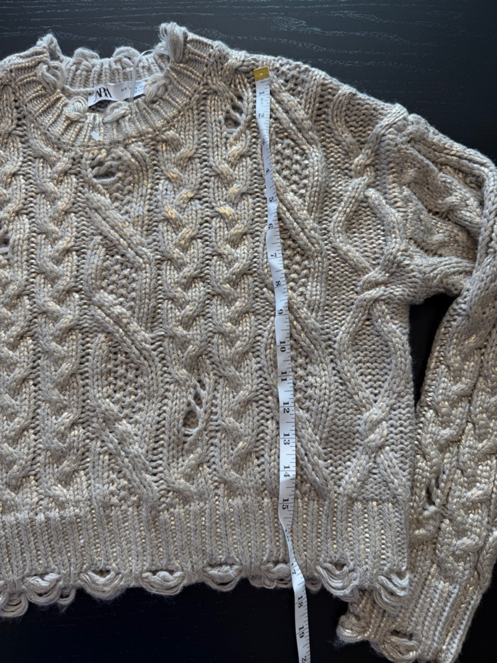 Zara Taupe Distressed Cable Knit Cropped Crewneck Sweater B1 - Picture 7 of 9